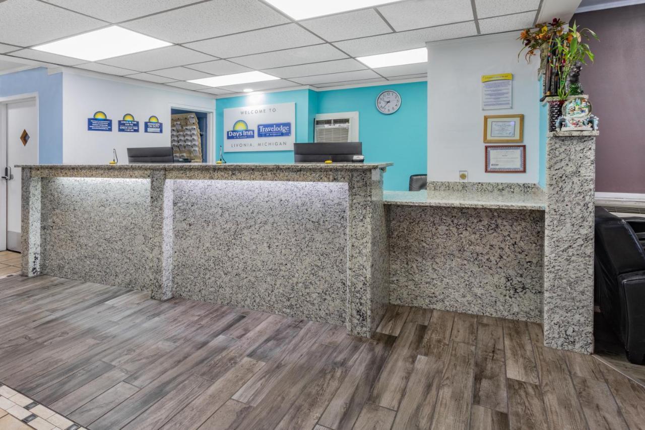 Days Inn By Wyndham Livonia Canton Detroit Exterior photo